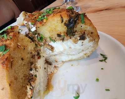 Two Lights Seafood & Oyster