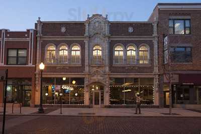 Moxee Restaurant And Mad Mouse Brewing