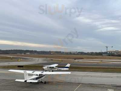 Downwind Restaurant And Lounge