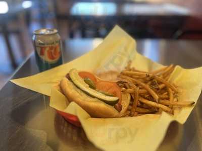 Mile High Vienna Stand