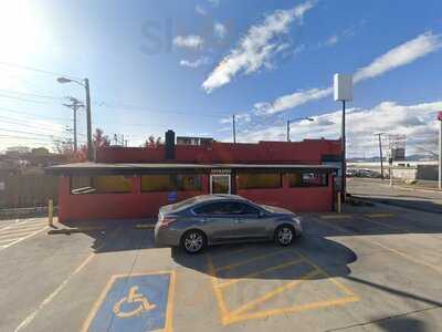 Mile High Vienna Stand