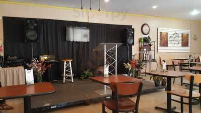 Banana Yummies Bakes & Burgers