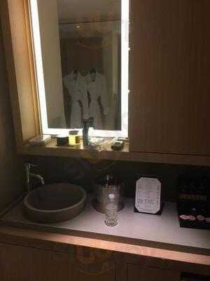 Conrads Famous Bakery