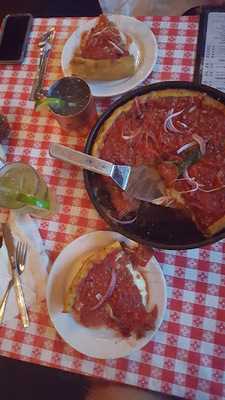 Gino's East