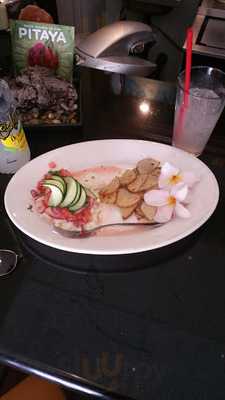 Chronic Smoothies Blazin Gril