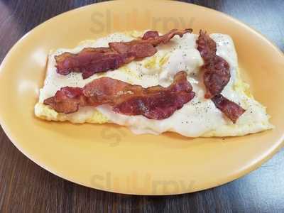 Amarillys Sandwiches And More