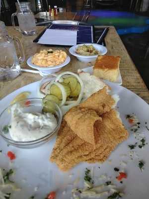 Aromas Restaurant Sports Bar & Grill