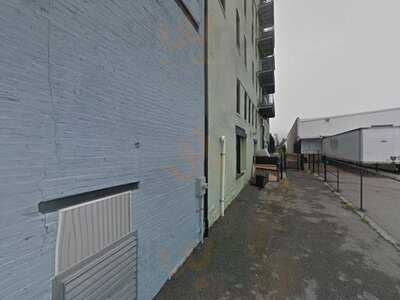 Aromas Restaurant Sports Bar & Grill