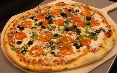 Nagila Kosher Pizza & Salads