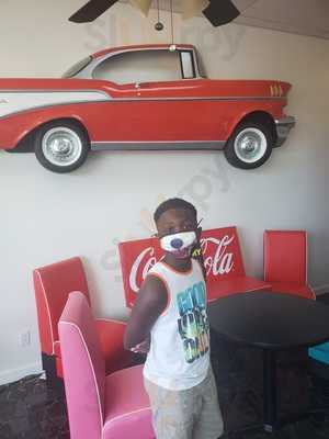 Sugar Momma's Traditional Treats