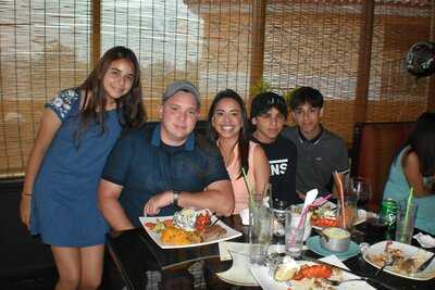 Vela Mayor Tapas & Bar