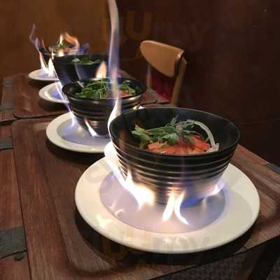 La Vie Vietnamese Restaurant