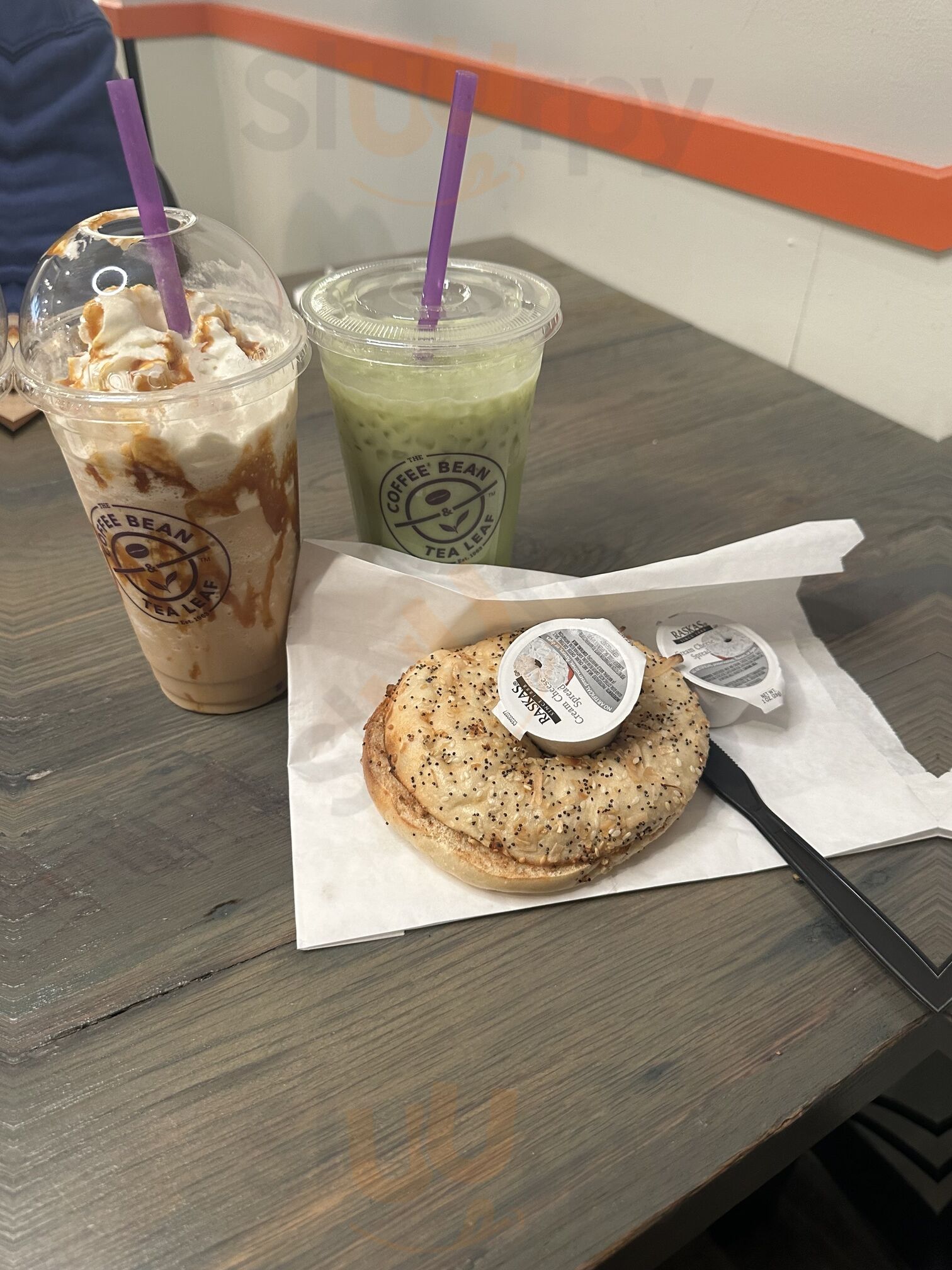 The Coffee Bean & Tea Leaf