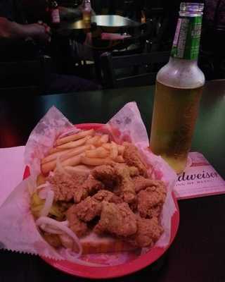 Golliday's Bar & Grill