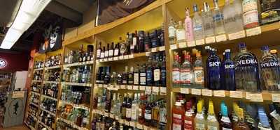 The Deli At Lighthouse Liquors