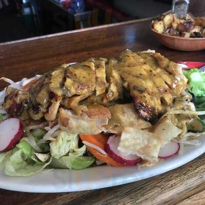 Cass Street Bar & Grill