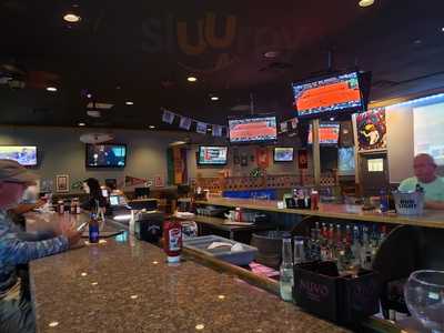 Busy Bee Wings And Grill