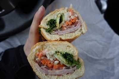 Lan Hue Vietnamese Sandwich & Bakery