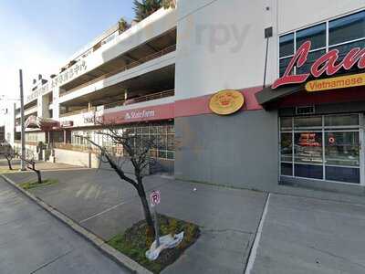 Lan Hue Vietnamese Sandwich & Bakery