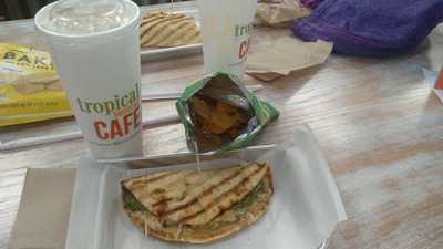 Tropical Smoothie Cafe