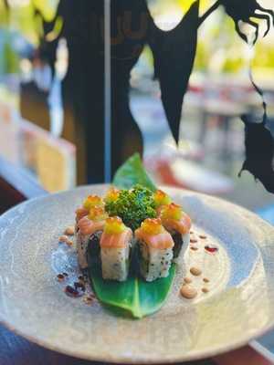 Nori Sushi At Edgewater