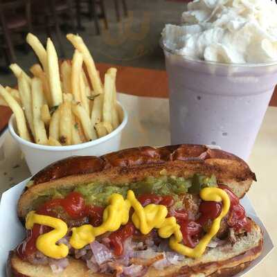 Blinders Burgers & Brunch