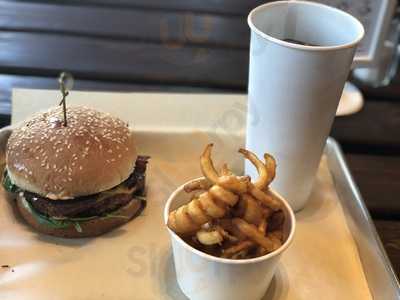 Blinders Burgers & Brunch