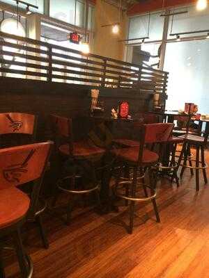 Mama Fu's Asian House - Downtown Austin