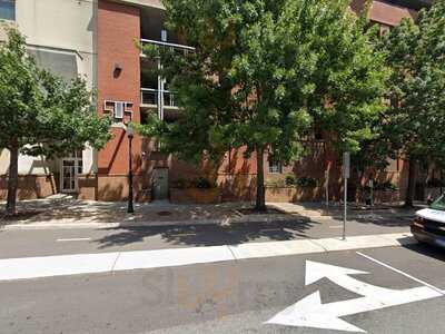 Nest Restaurant & Lounge