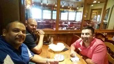 Carino's Italian-sa Military