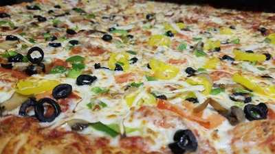 Geos Pizzas, Subs, And Wings