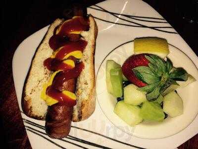 Flying Pig Bistro Pub