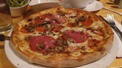 Sammy's Woodfired Pizza & Grill