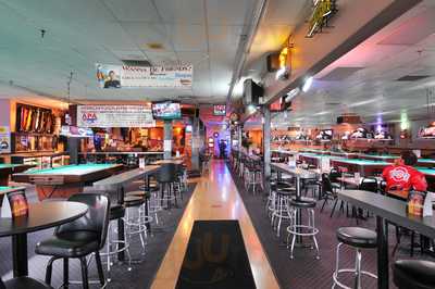 8 Ball Sports Bar And Billiards