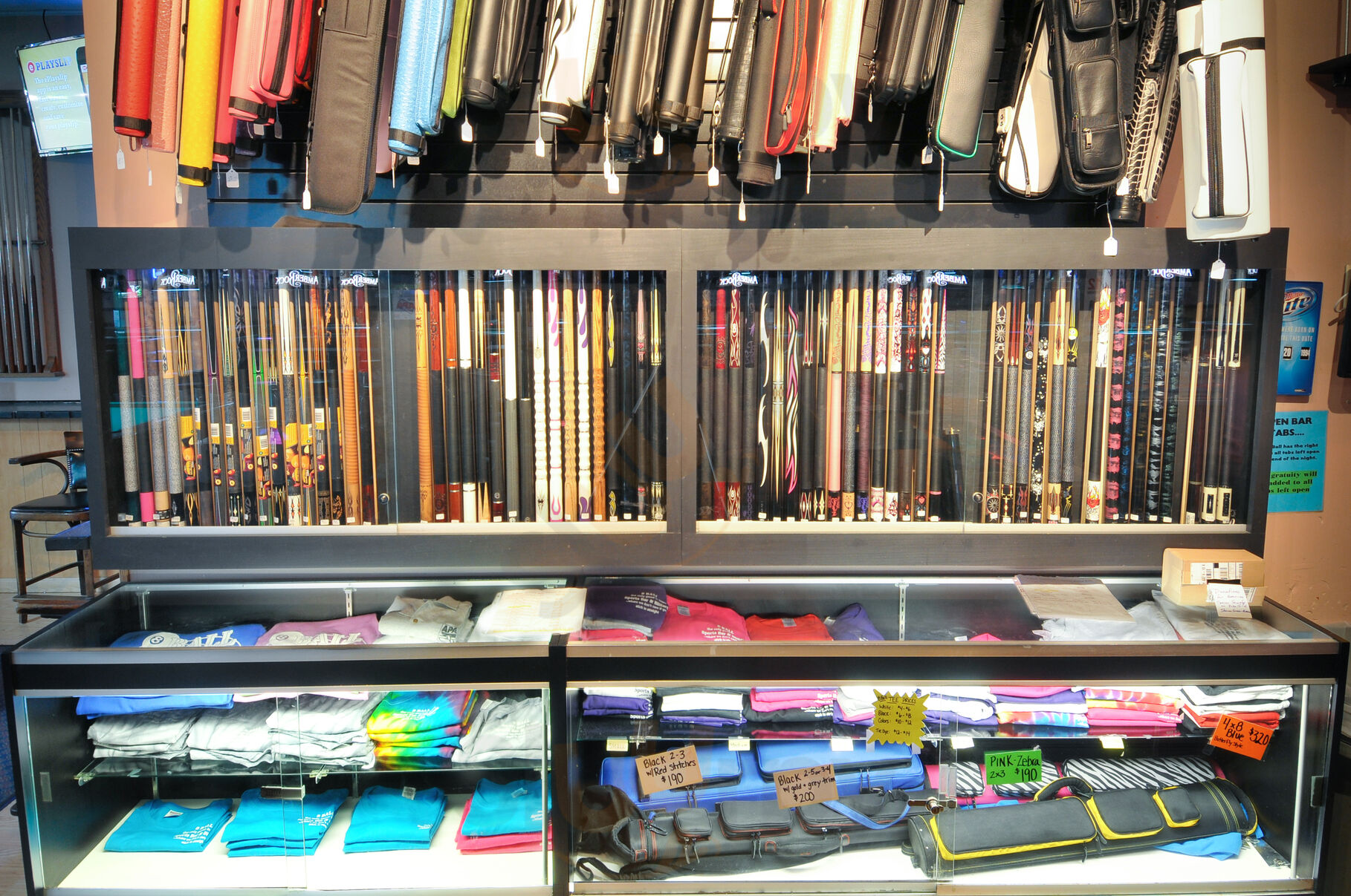 8 Ball Sports Bar And Billiards