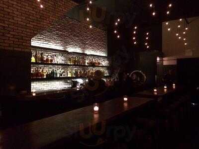 The Square Bar & Kitchen