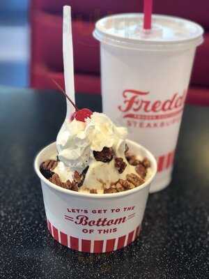 Freddy's Frozen Custard & Steakburgers