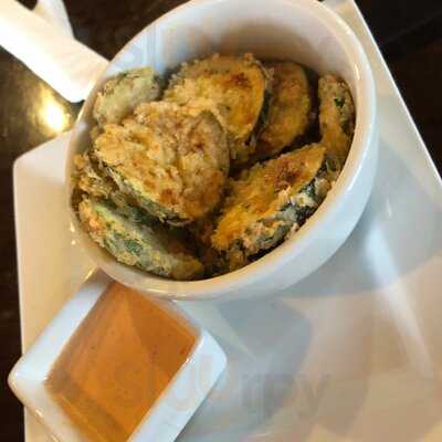 Delightful Eatz Restaurant - 421 Hookah Bar And Lounge