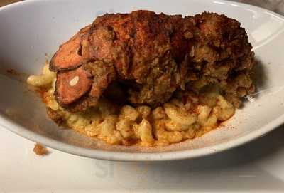 Delightful Eatz Restaurant - 421 Hookah Bar And Lounge