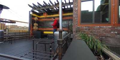 Delightful Eatz Restaurant - 421 Hookah Bar And Lounge