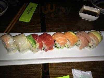 Hamakaze Sushi & Izakaya