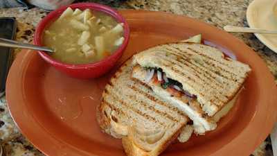 Kneaders Bakery And Cafe