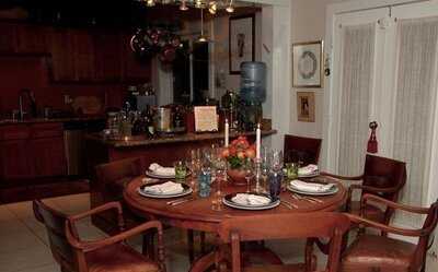 Eatwith: Robert Anthony Of Miami