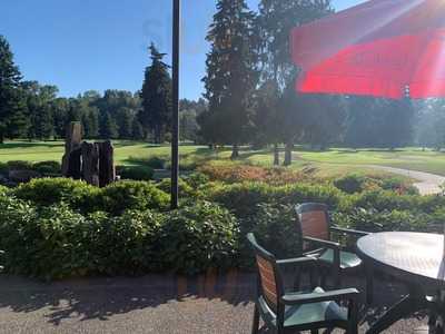 Billy Baroo's At Foster Golf Links