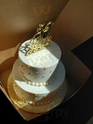 Alley's Cakes & Pies