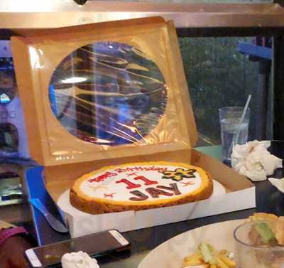 Alley's Cakes & Pies