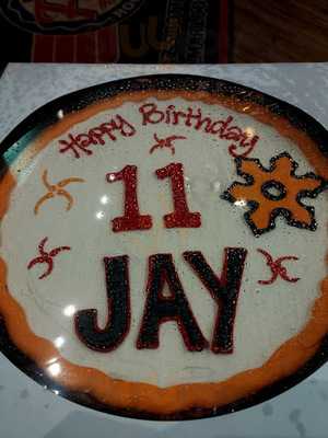 Alley's Cakes & Pies