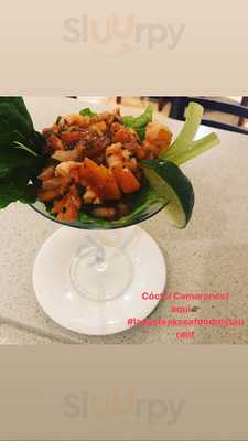 Lady's Steak & Seafood Restaurant