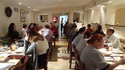 Lady's Steak & Seafood Restaurant