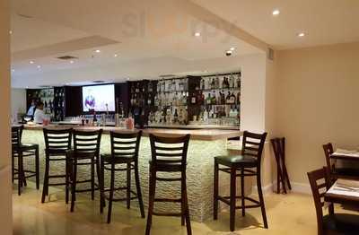 Lady's Steak & Seafood Restaurant